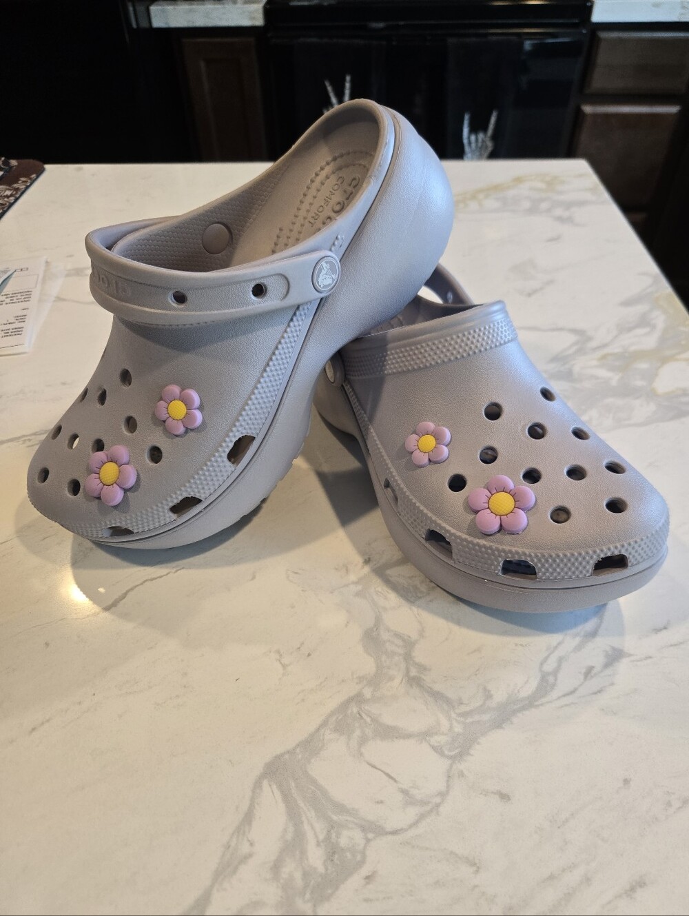 CROCS Lavender Classic Platform Clog. Excellent Condition. Womens Size 9